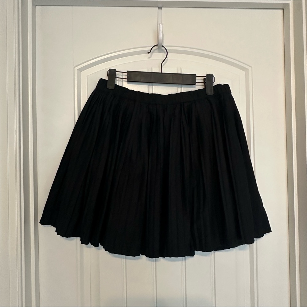 J. Crew Pleated Mini Skirt Black Dainty Cotton Casual Minimalist Size Medium - Picture 3 of 8